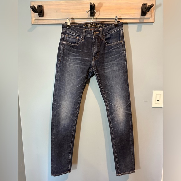 American Eagle Outfitters 360 Extreme Flex Slim Taper Jeans in Dark Wash - Picture 2 of 9